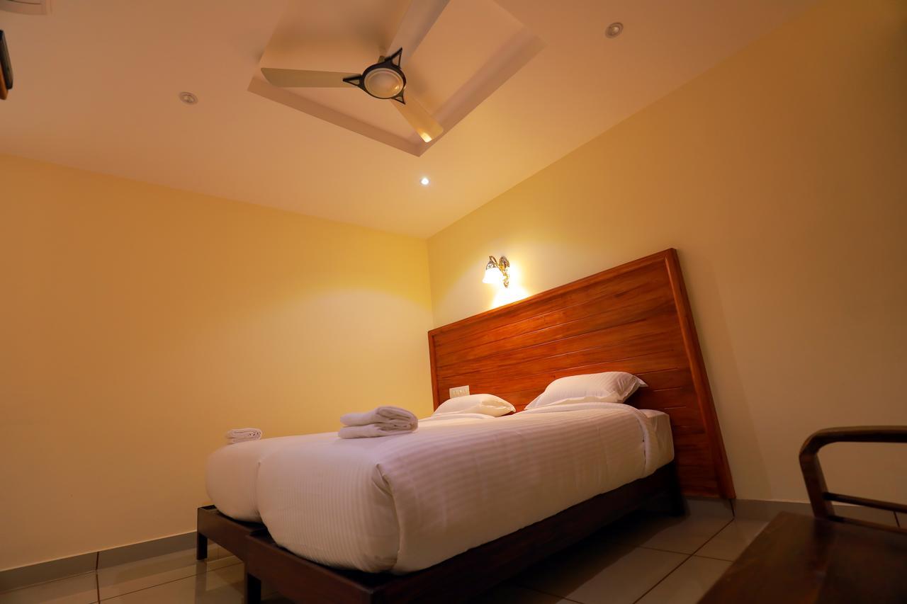 Roses Inn Fortkochi Kültér fotó