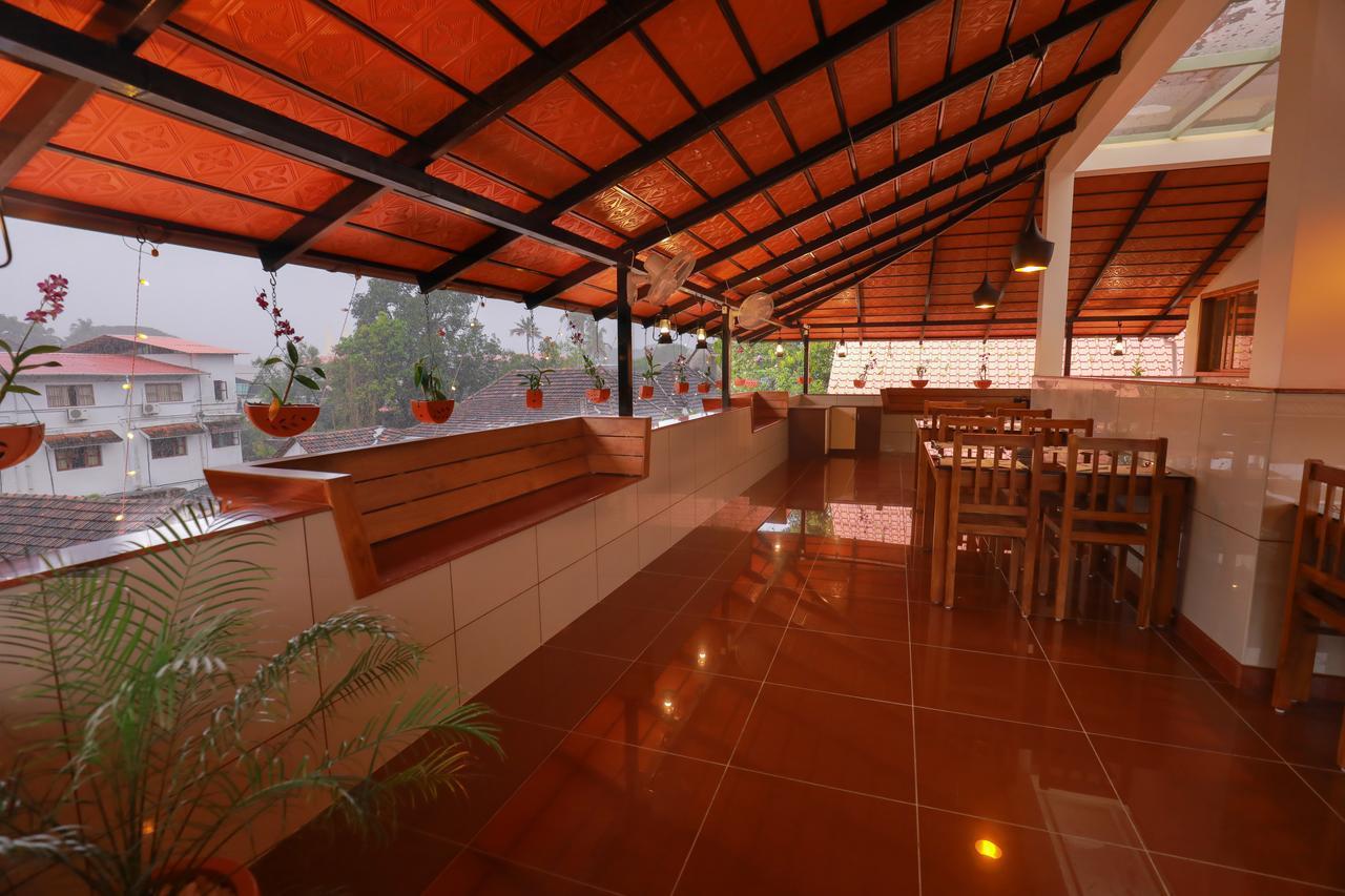 Roses Inn Fortkochi Kültér fotó