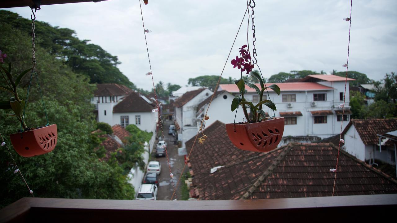 Roses Inn Fortkochi Kültér fotó